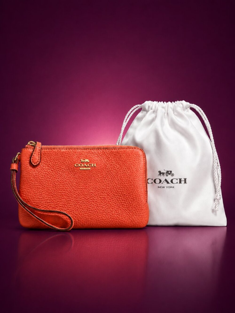 COACH Double Zip Pebbled Leather Horse &  Carriage Wristlet Wallet with Dust Bag